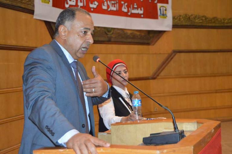 “عادل رجب”.. العمال صوت الاقتصاد فى هذا البلد