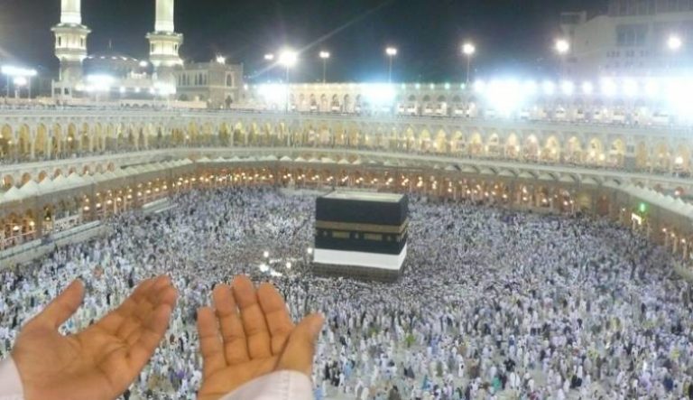 تهنئة لبعثة حجاج “الاتحاد العام” من “المراغى وعطوة”
