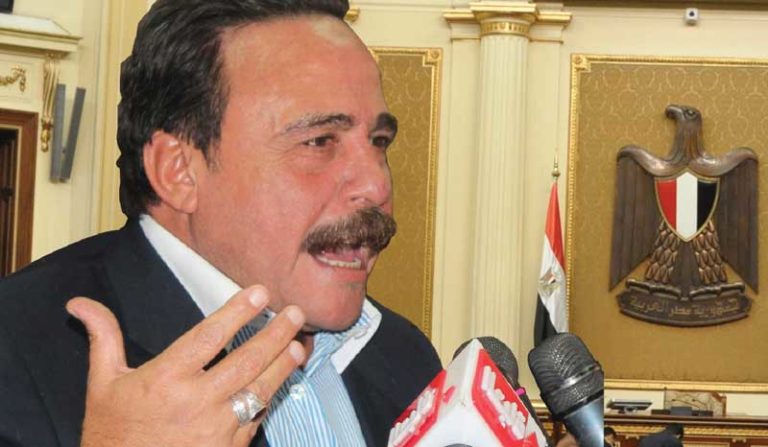 El Maraghi Le président de la Fédération Egyptienne des Syndicats dirige le centre de presse pour mettre à jour les travailleurs sur CORONAVIRUS