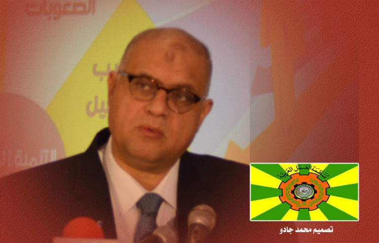 الفقى يؤكد على إيمان مصر بأهمية الحوار بين أطراف الإنتاج الثلاثة