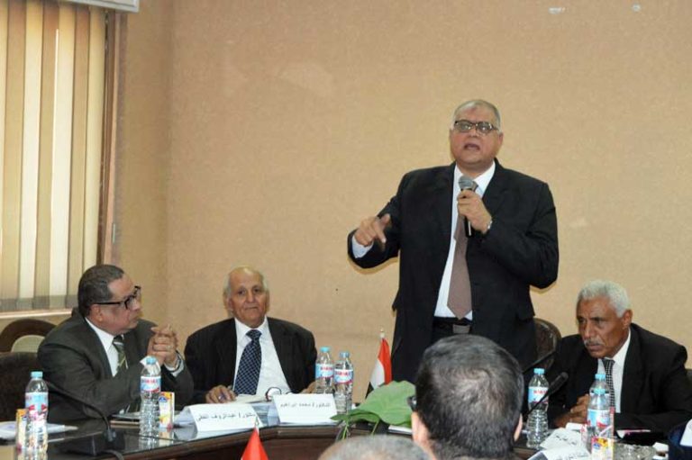 “الفقى”.. الرئيس السيسى يتابع يوميا تطوير شركة الحديد والصلب وتشغيل النصر للسيارات