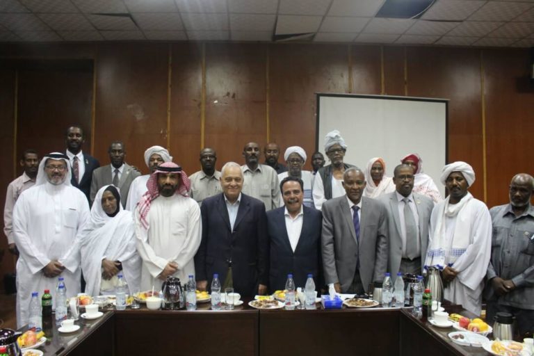 اتحاد عمال السودان يكرم “المراغى”