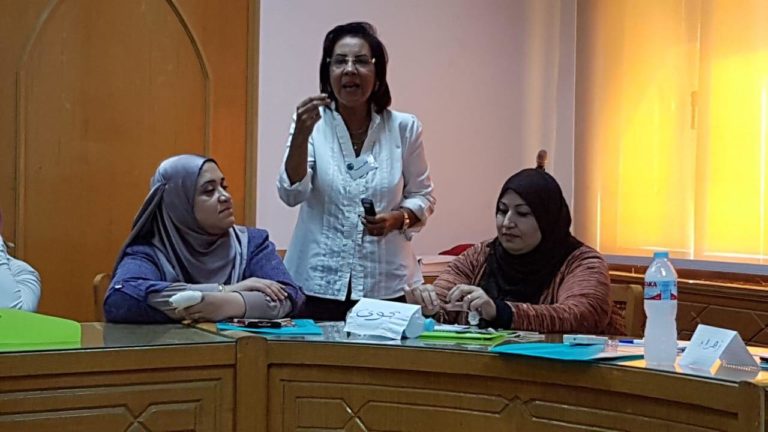 بدأ فاعليات ورشة التمكين الذاتي بالبناء والاخشاب