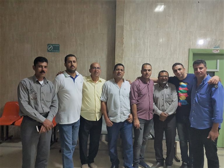 العاملون بالبنك الزراعى بالبحيرة يرفضون التجديد لرئيس القطاع