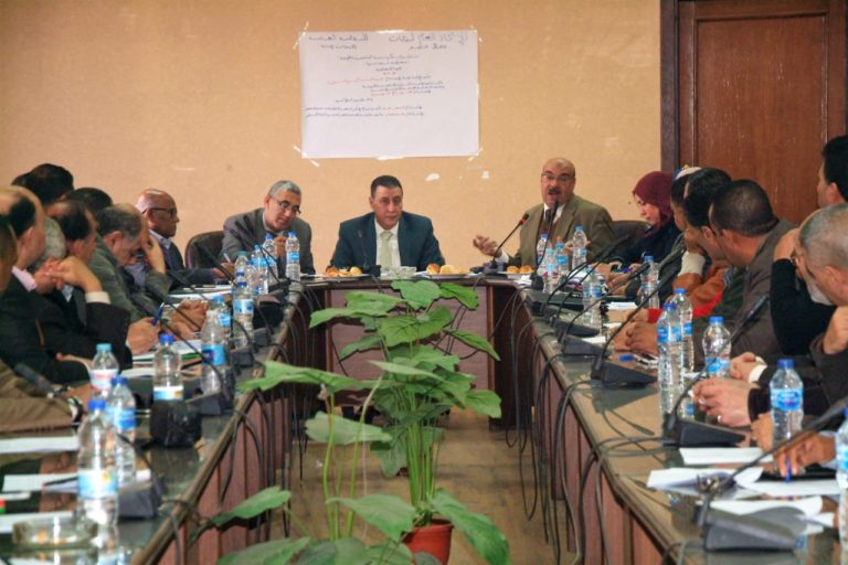ممثلوا ستة ملايين عامل بالحكومة يطالبون بتعديل قانون الخدمة المدنية