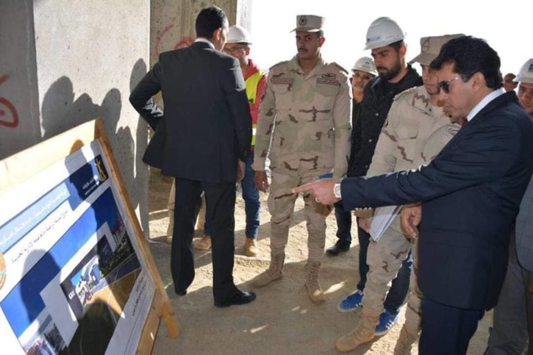 خلال جولتة التفقدية بالعاصمة الادارية .. وزير الرياضة: العمل يجرى على قدم وساق للانتهاء من مشروع المدينة الرياضية