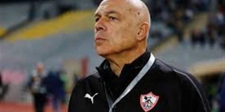 جروس يهدد لاعبي الزمالك قبل موقعة الأحد