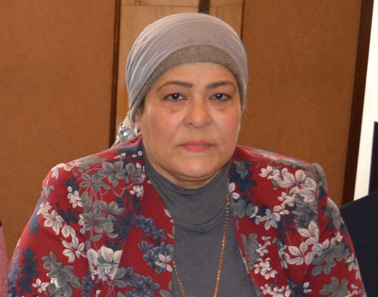 اتحاد العمال يحتفل بعيد الأم