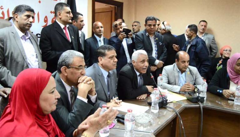 “النقيب”: مسيرة التنمية والاصلاح الاقتصادى والمشروعات العملاقة قضت على كل الازمات