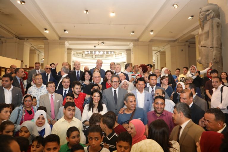 وزراء الرياضة والآثار والسياحة يفتتحون معرض “الرياضة عبر العصور” بمناسبة الاحتفال باستضافة مصر بطولة كأس الأمم الافريقية 2019
