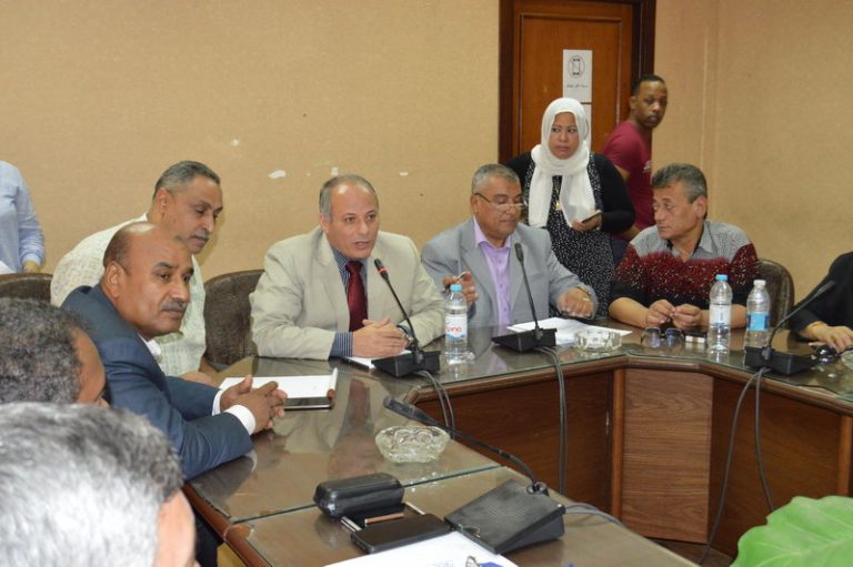 مؤتمر نقابة الخدمات الصحية يطلب: تسوية المؤهلات وتعيين المتعاقدين بالتامين الصحى