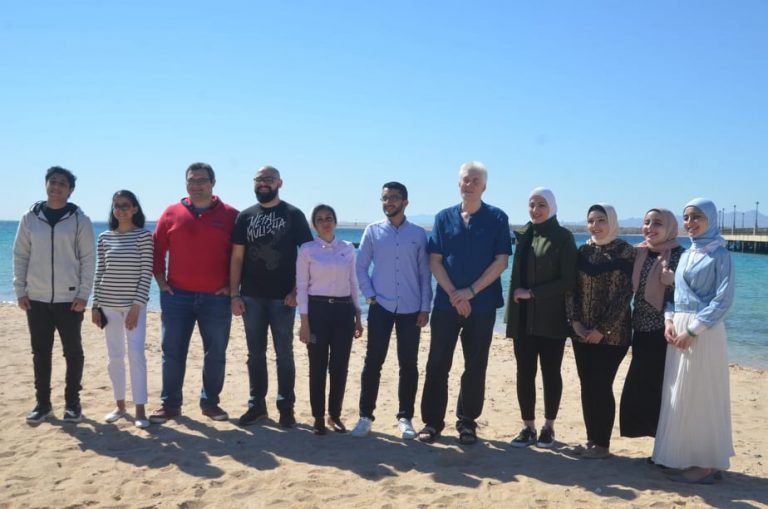 أكاديمية البحث العلمي تعلن نجاح المعسكر التدريبي للمتأهلين للمرحلة النهائية في مسابقة مختبر الشهرة