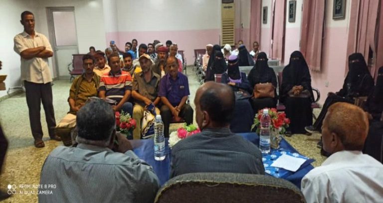 اليمن: بيان صادر عن القيادات العمالية بلحج يسعى لعقد لقاء مع الحكومة لتنفيذ مصفوفه من المطالب