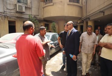 رئيس اتحاد العمال يتفقد الجراج