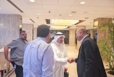 جبران يستقبل حسين المشموم رئيس الوفد العمالى لدولة الكويت المشارك بمؤتمر العمل العربي