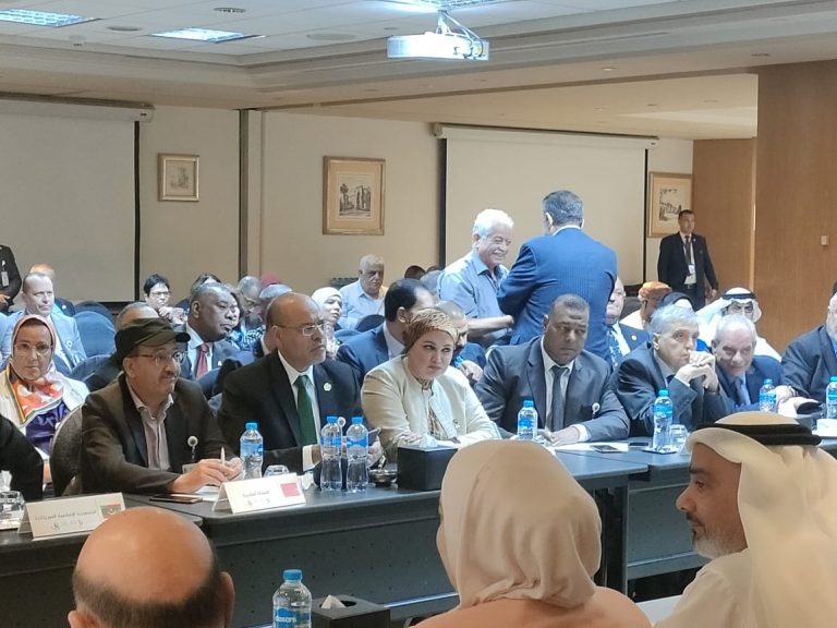 اختيار رئيس اتحاد العمال نائبا لرئيس مؤتمر العمل العربى