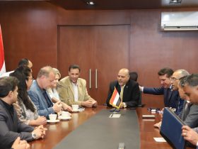 الوفد الكندي