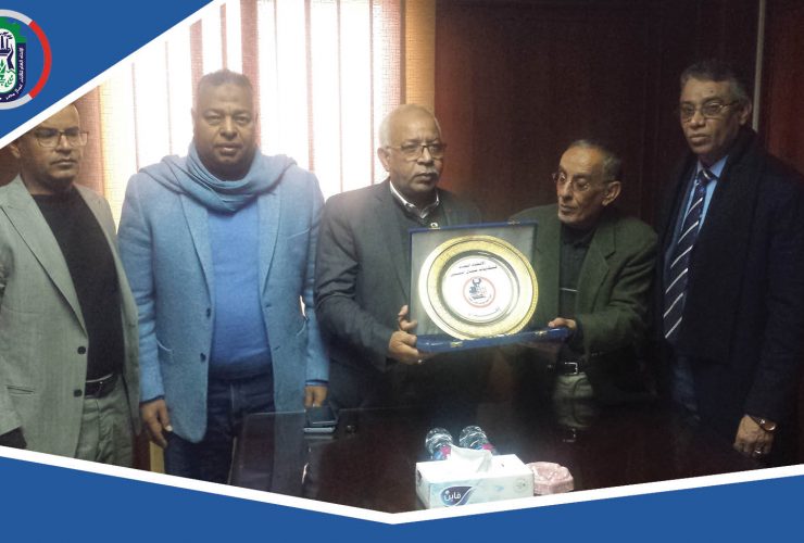 الوفد النقابي اليمني يزور مصر