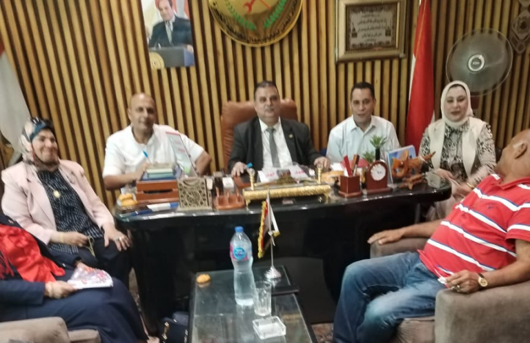 لجنه للتصالح مع الادارات باتحاد عمال الجيزه .. برامج للتدريب النقابي ودوره خماسية لكره القدم
