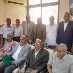 اتحاد عمال أسوان يكرم المتميزين والرواد