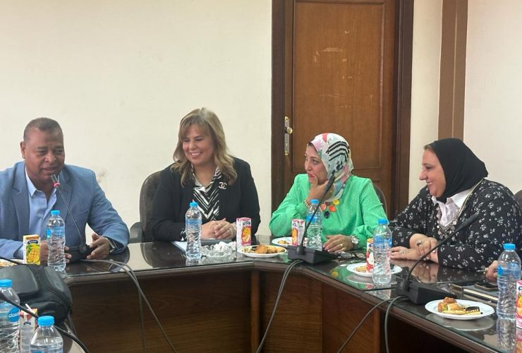 اول اجتماع لسكرتارية المرأة العاملة باتحاد العمال