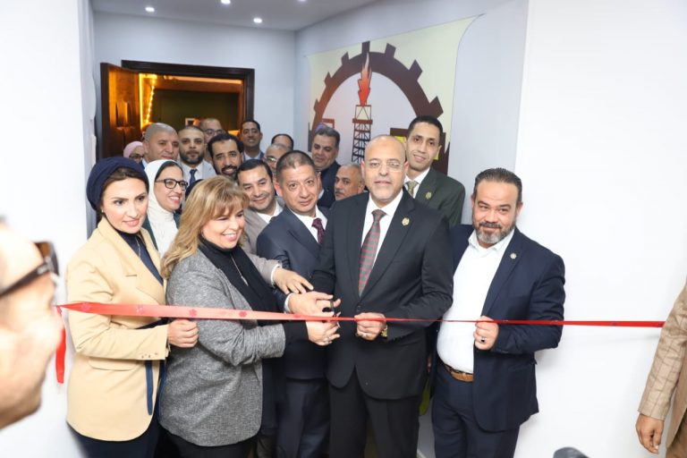 جبران: يفتتح مقر واستراحة نقابة البترول بالاسكندرية