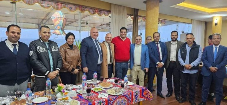 نقيب العاملين بالنيابات والمحاكم يلتقي اللجنة النقابية بالاسكندرية ولقاءات مع اللجان النقابية بأنحاء الجمهورية
