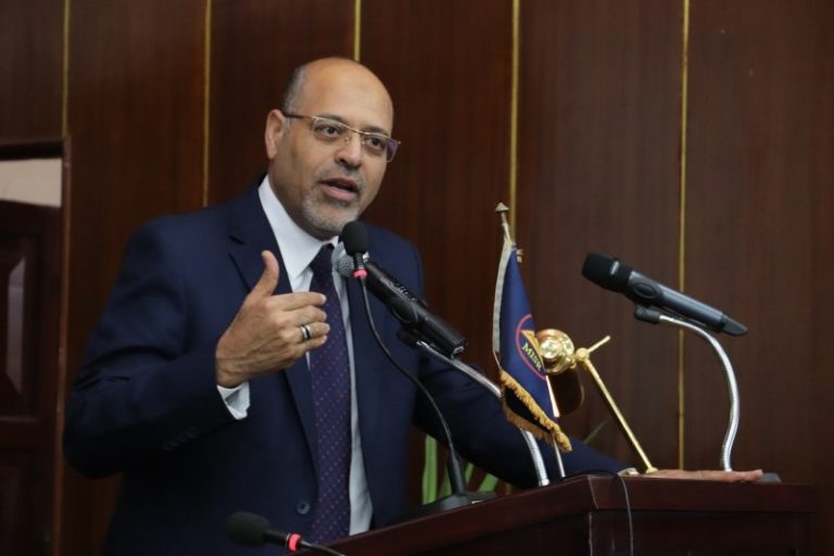 عمال مصر يرحب بتكليف الدكتور مصطفى مدبولي بتشكيل الحكومه الجديده.. ويوجه الشكر للحكومة السابقة