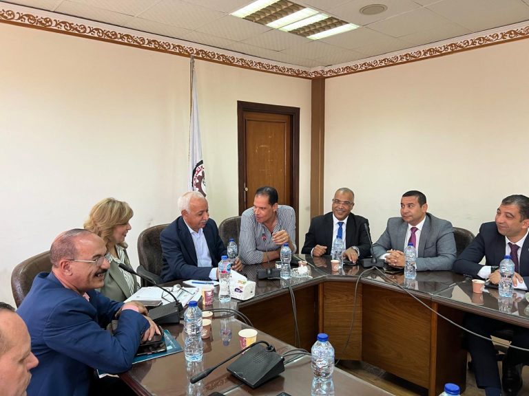 إعادة تشكيل هيئة مكتب نقابة البترول بحضور رئيس اتحاد عمال مصر