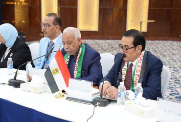 عبد المنعم الجمل رئيس اتحاد عمال مصر