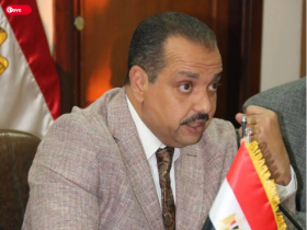 المستشار هشام فؤاد رئيس نقابة العاملين بالمرافق العامة