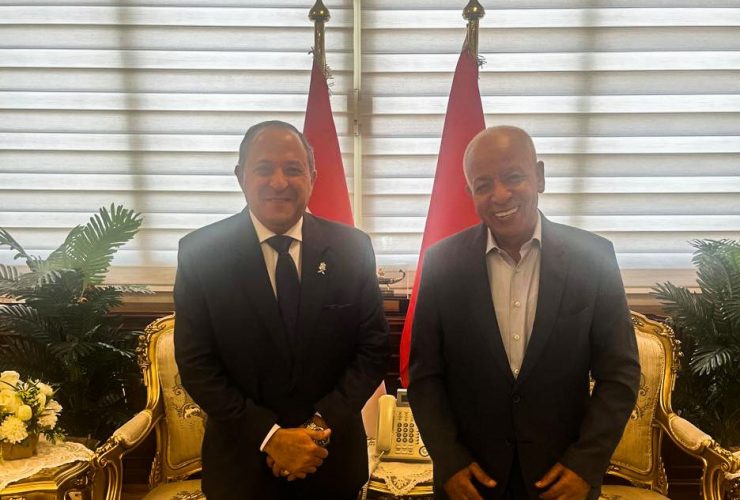 لقاء رئيس اتحاد العمال ومحافظ بورسعيد