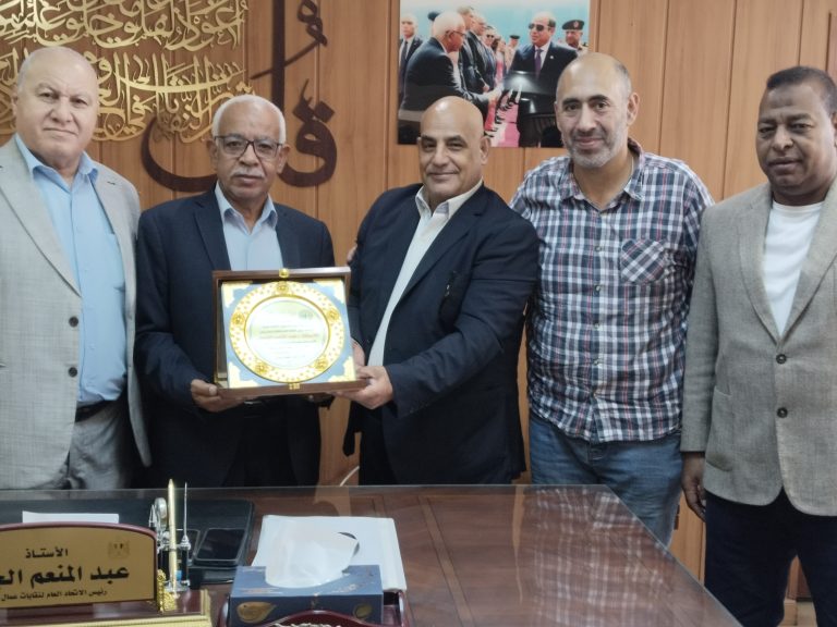 اتحاد العمال يستقبل وفدًا رفيع المستوى من الاتحاد العام لعمال فلسطين ويؤكد دعمه الكامل للقضية الفلسطينية