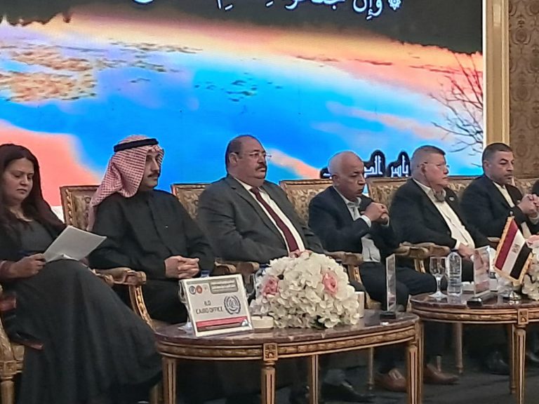 كلمة رئيس اتحاد العمال في منتدى حوض النيل للنقل البري تُعيد رسم مبادئ التعاون وترفض الإجراءات الأحادية