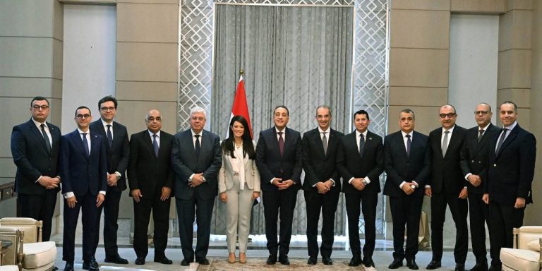 تكريم يعكس روح الجمهورية الجديدة.. تقدير العطاء نهج وطني أصيل