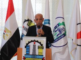عبد المنعم الجمل رئيس الاتحاد العام لنقابات عمال مصر