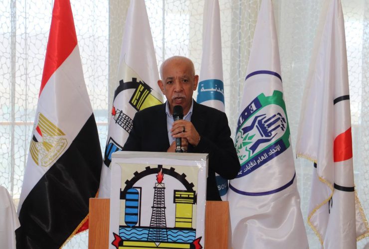 عبد المنعم الجمل رئيس الاتحاد العام لنقابات عمال مصر